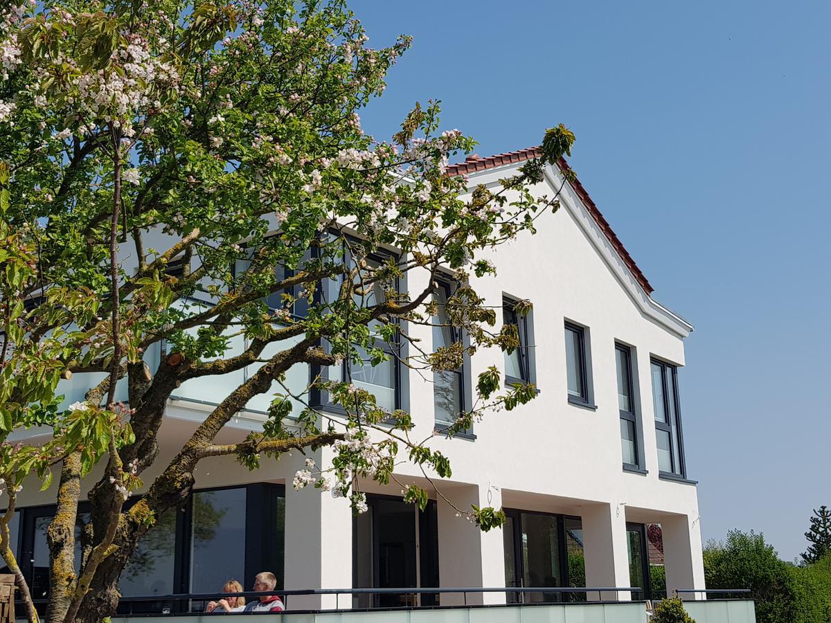 Haus Achtern Diek In Erster Reihe Am Meer Fehmarn Exterior photo